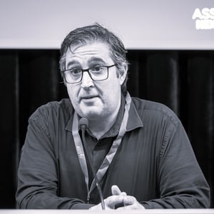 Matteo Lobbiani Nextbit bw